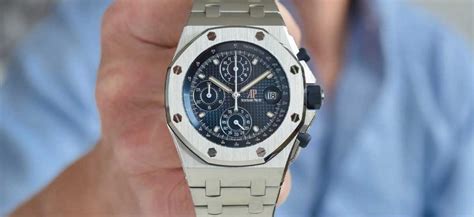 Audemars Piguet Vs. Hublot Watches (READ This Before You Buy).